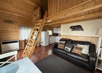 Interior-of-Cabins-12