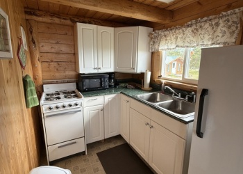 Interior-of-Cabins-5